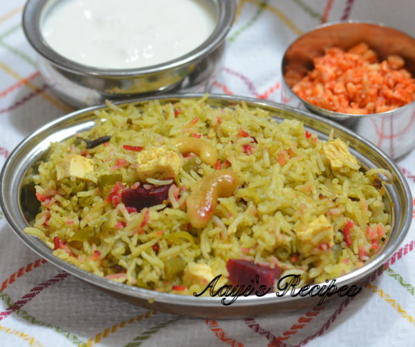 Spinach Pulav with Coconut Milk